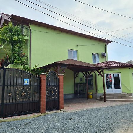 Casa Bianca Hotel Două Mai Екстериор снимка